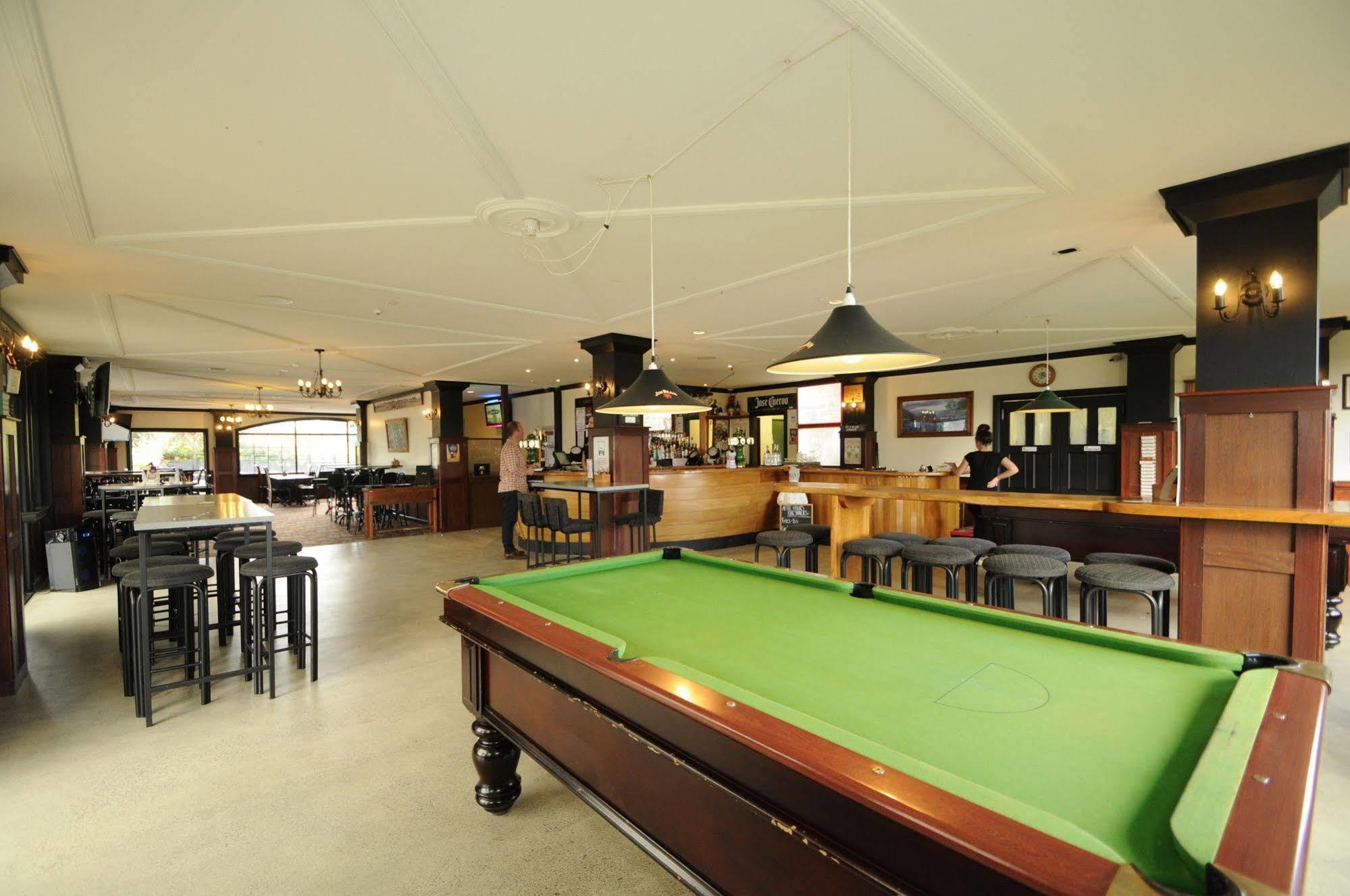 Salty Dog Inn Snells Beach Dış mekan fotoğraf